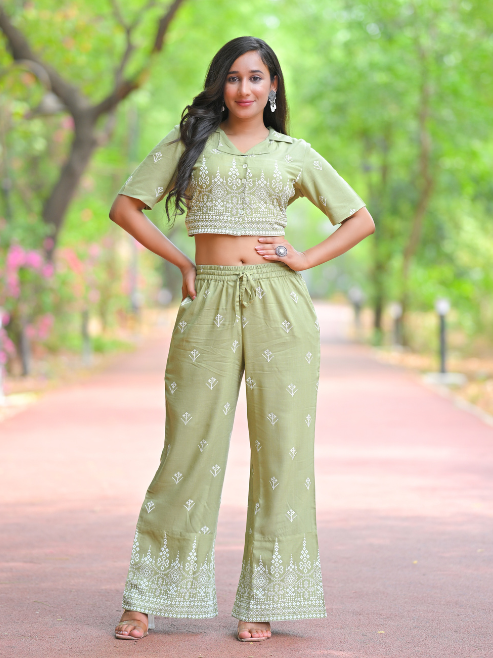 Yash Gallery Women’s Rayon Rubber Print Co-ord Set Collar Neck Shirt with Front Buttons & Pants (Green)