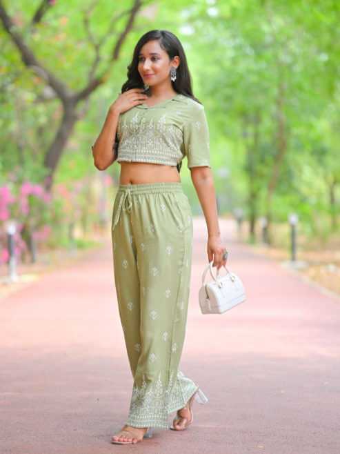 Yash Gallery Women’s Rayon Rubber Print Co-ord Set Collar Neck Shirt with Front Buttons & Pants (Green)