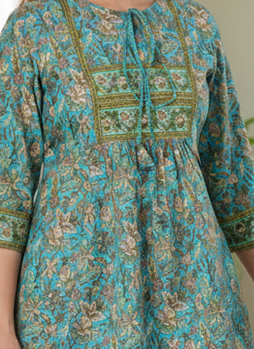 YASH GALLERY Women's Rayon Geometrical Printed Short Kurti Plus Size