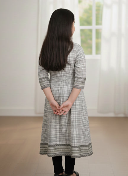 Yash Gallery Kids Cotton Slub Geomatrical Printed Rayon Anarkali Kurta (Off White)