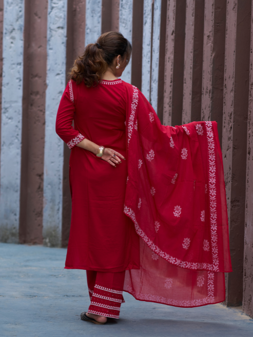 Yash Gallery Women’s Rayon Kurta Printed Chikankari Motifs with Dupatta and Plazzo , Round Neck, 3/4 Sleeves (Red)
