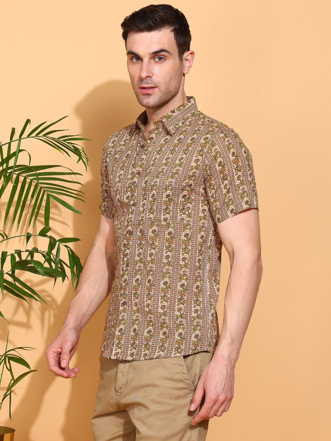 Men's Floral Printed Cambric Cotton Shirt