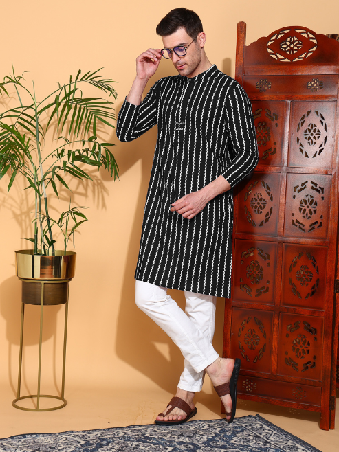 Yash Gallery  Men's  Cotton  ZigZag Print   Nehru Collar With Solid Fashion Patti Full Sleeve  Kurta  (Black)