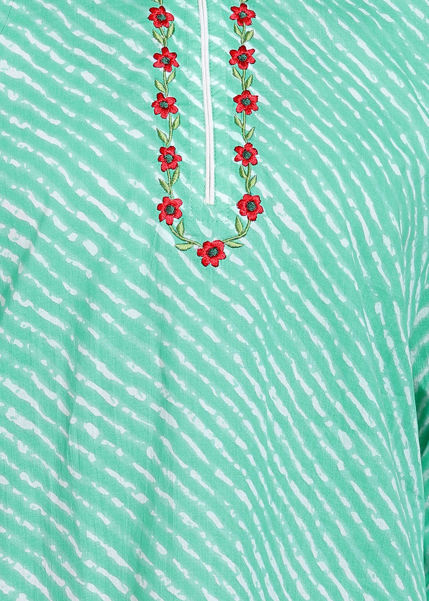 Yash Gallery Women’s Cotton Lehriya Print Straight Kurti with Embroidery  3/4 Sleeve Ethnic Kurta (Green)