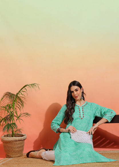 Yash Gallery Women’s Cotton Lehriya Print Straight Kurti with Embroidery  3/4 Sleeve Ethnic Kurta (Green)