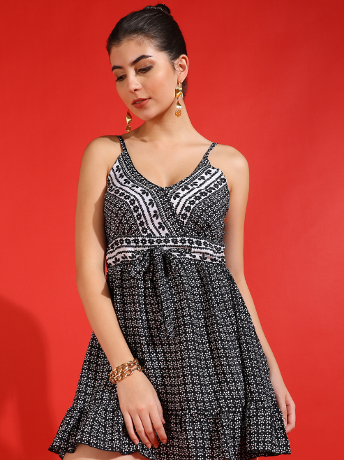 yash gallery womens black floral short dress black