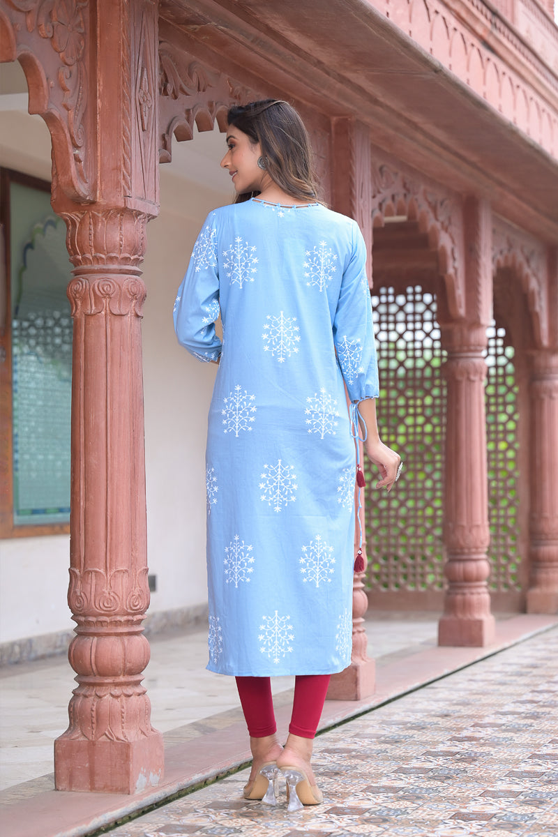 Queens Daisy Floral Straight Kurti with Palazzo and Blue Dupatta –  anokherang