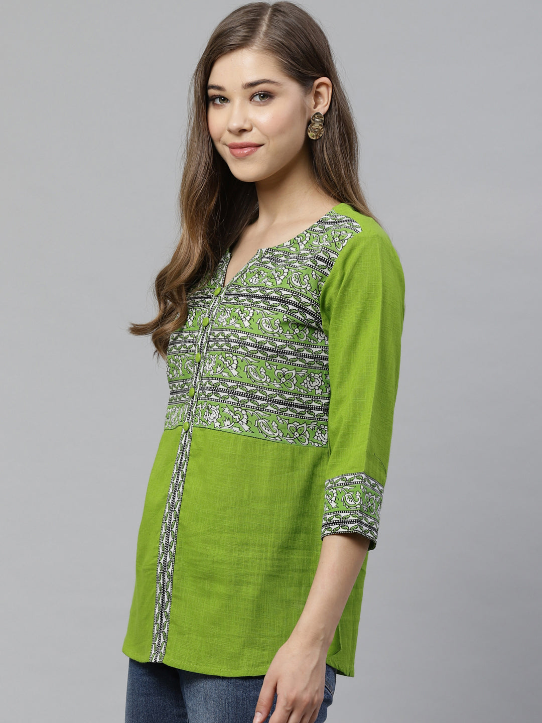 women cotton slub kalamkari printed regular top green