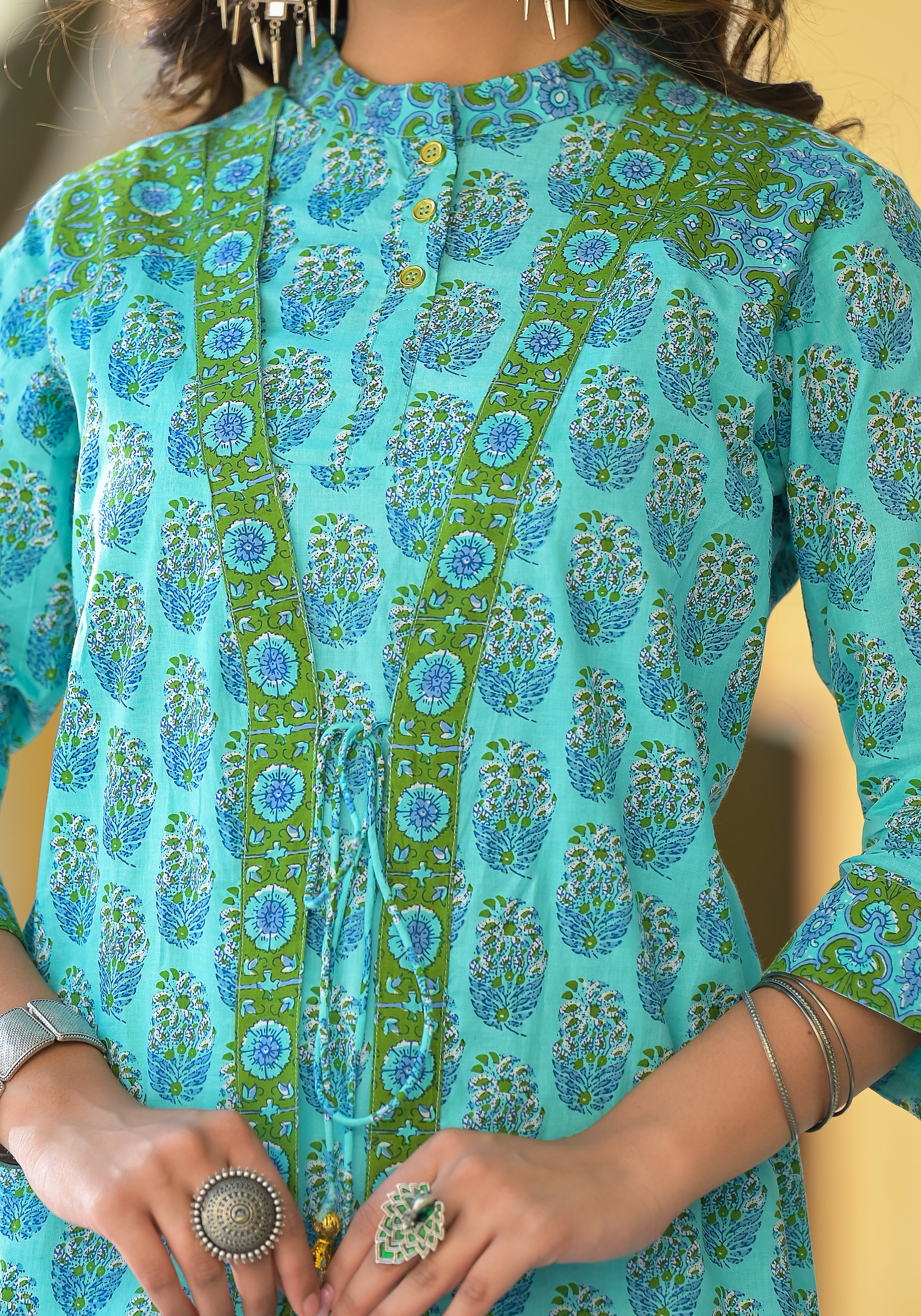 Buy Women Blue Self Design Round Neck Full Sleeve Kurtis Set Online in  India - Monte Carlo