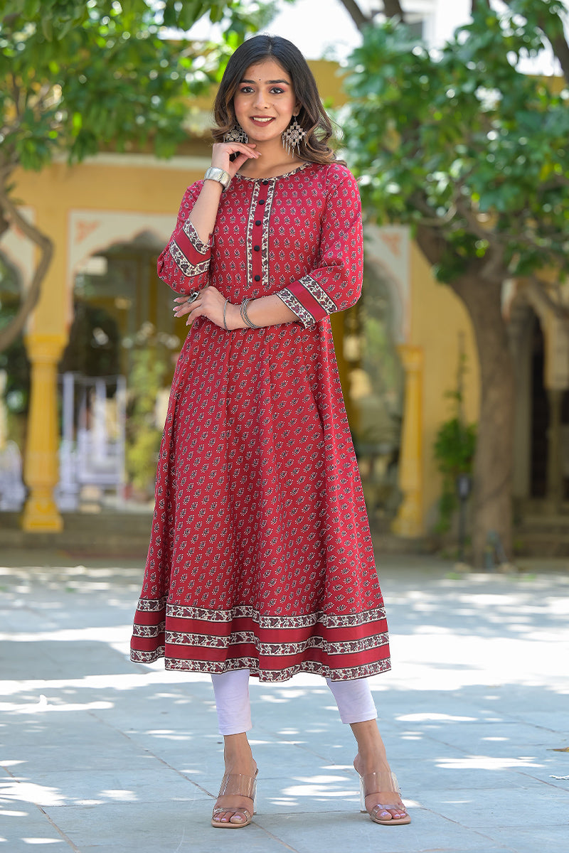 women cotton floral print anarkali kurta maroon 1