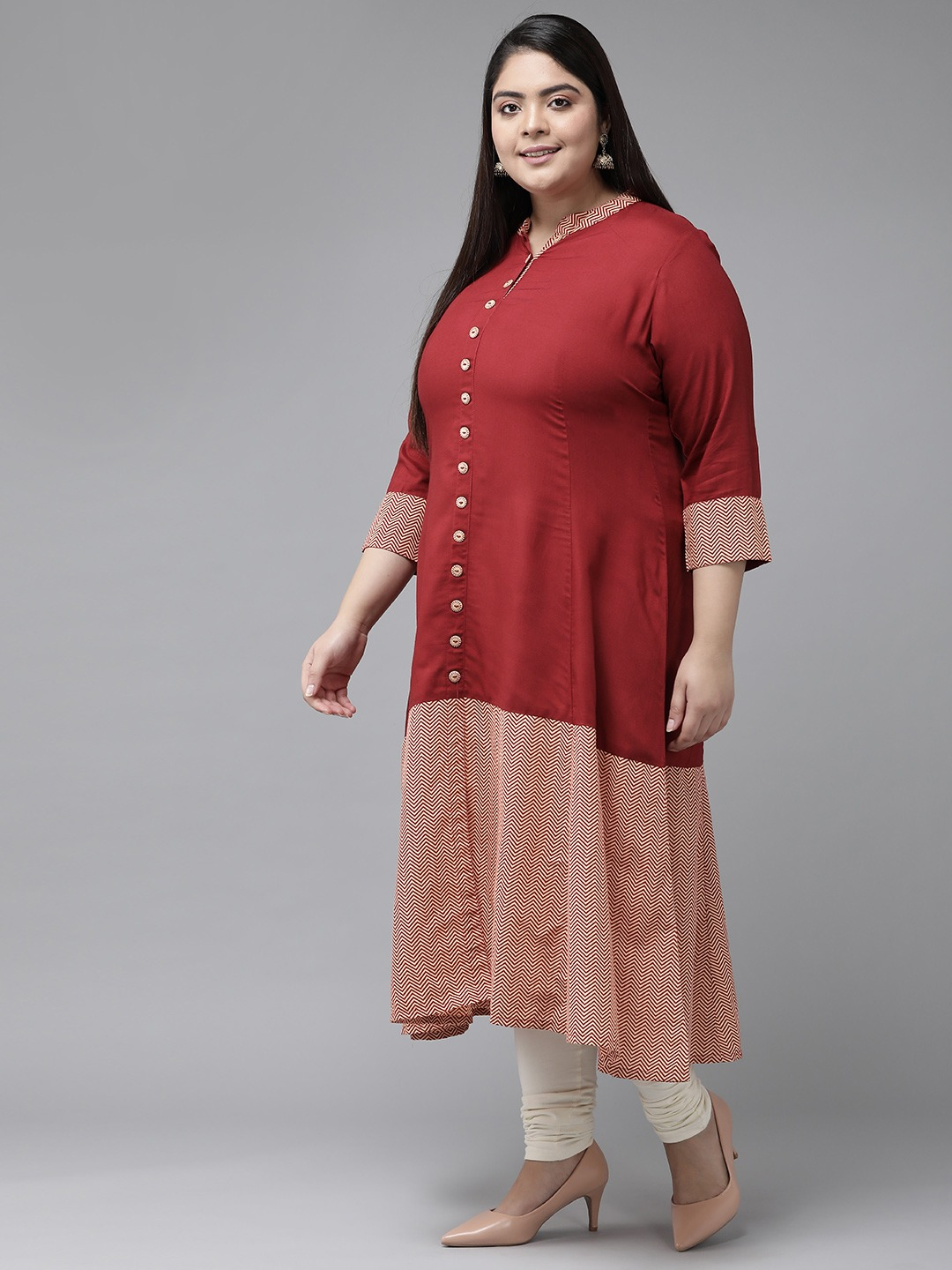 Plus Size Maroon Zig Zag Printed Anarkali Kurti side Pose