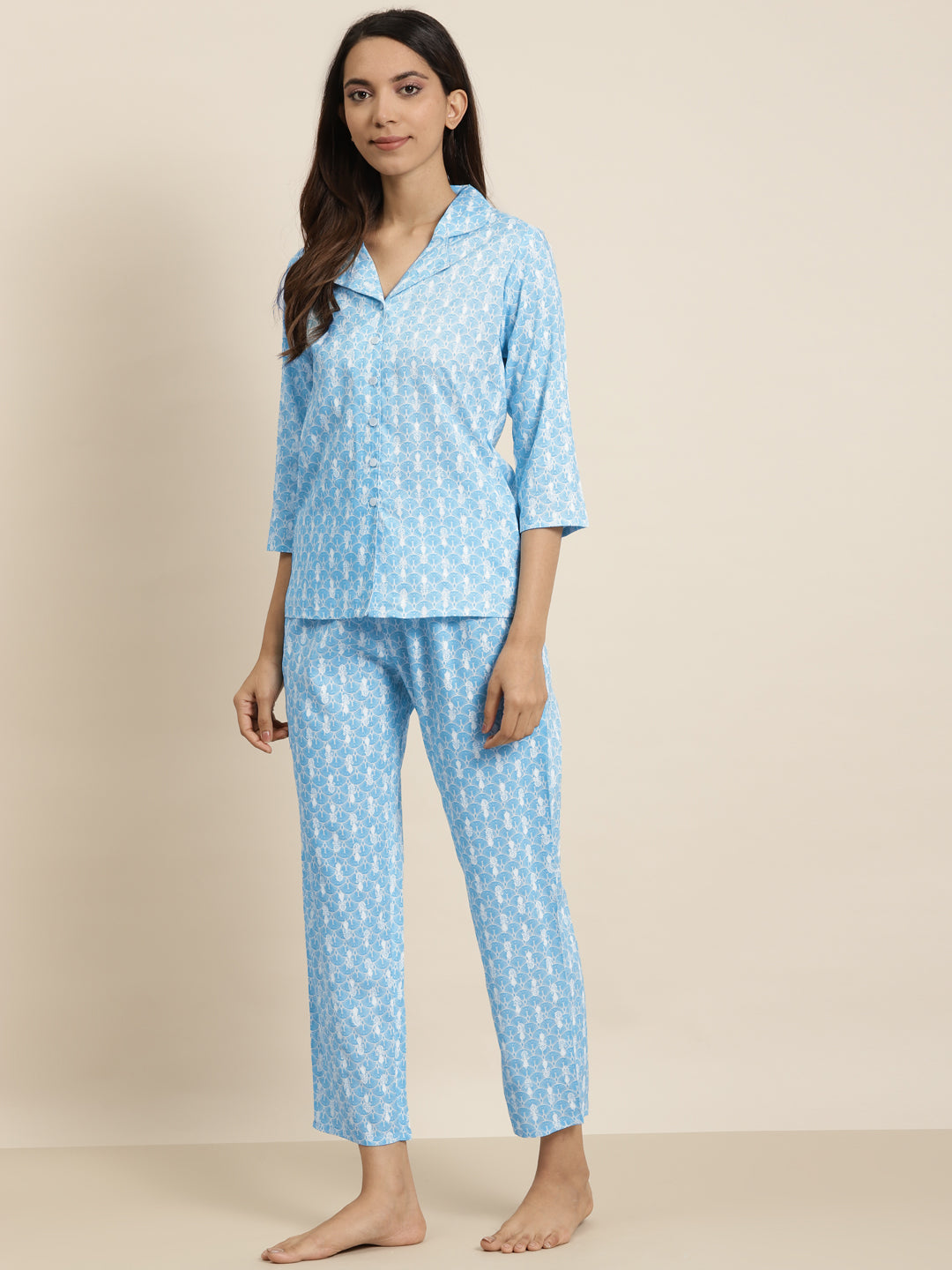 Front Pleating Floral White-Grey printed Night suit – Visrama Lounge Wear